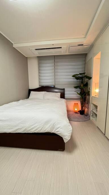 #hotel #cozy #gangnam #metroarea #highfloor #airportbus #downtown #gangnamdaero * Seoul