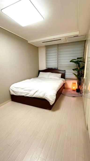 #hotel #cozy #gangnam #metroarea #highfloor #airportbus #downtown #gangnamdaero Apartment Seoul